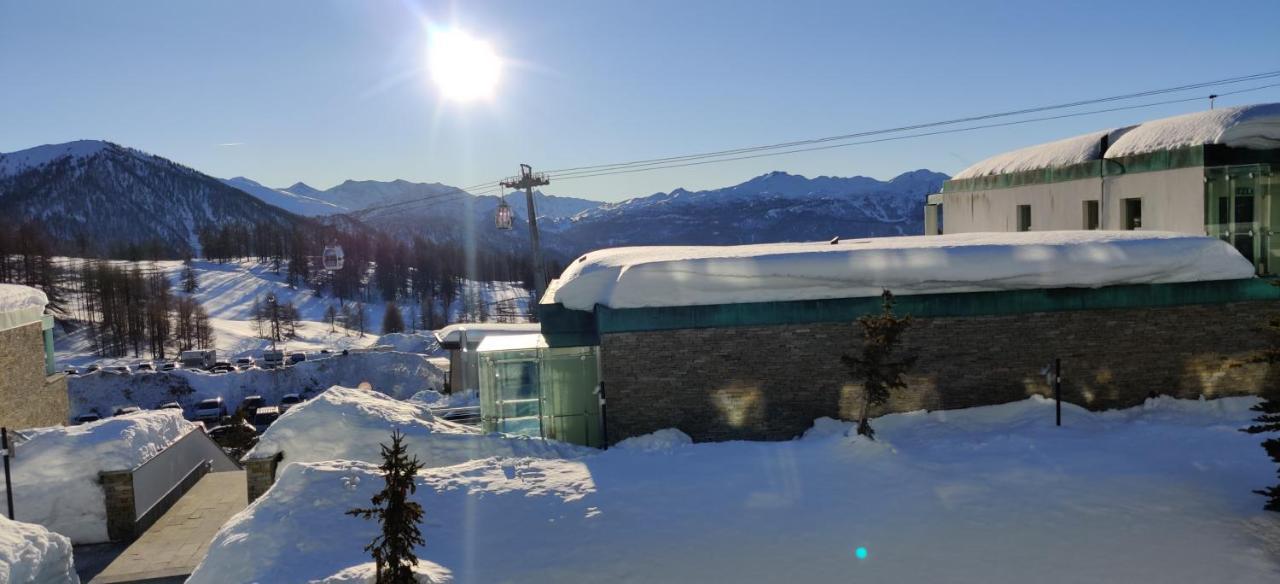 Teleo Vacanze - Villaggio Olimpico Di Sestriere Bagian luar foto