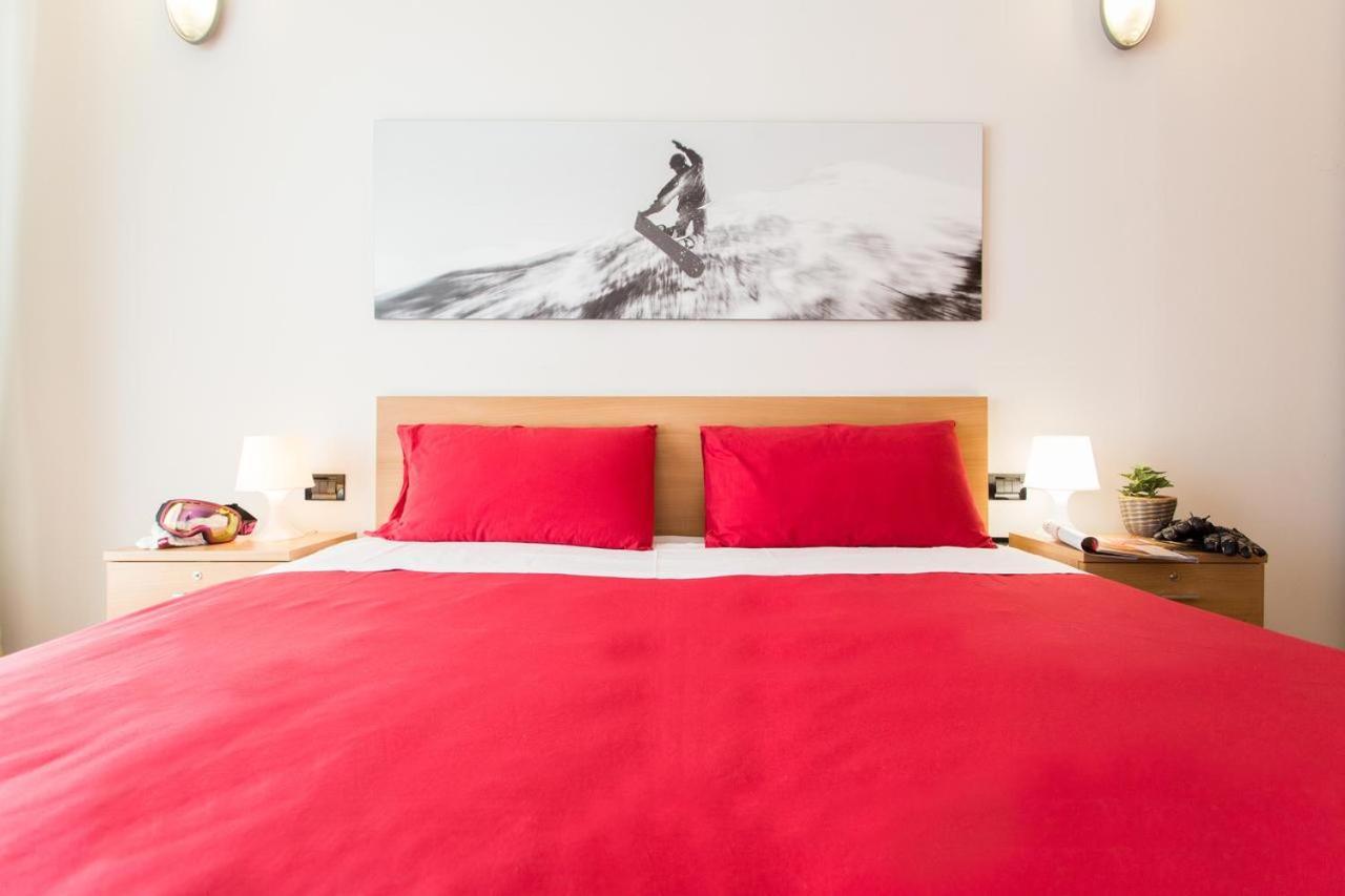 Teleo Vacanze - Villaggio Olimpico Di Sestriere Bagian luar foto
